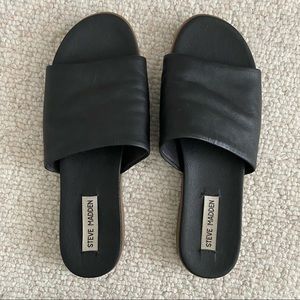 Steve Madden Slide sandals